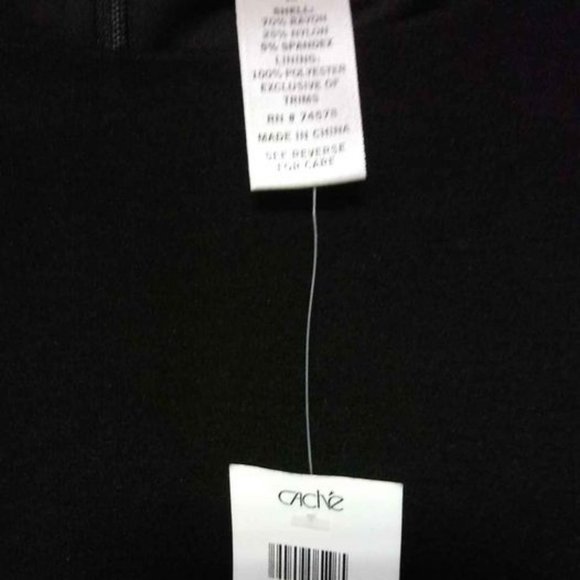 Classy Little Black Dress - Picture 4 of 4